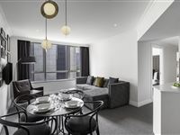 2 Bedroom Apartment - Mantra 2 Bond Street Sydney